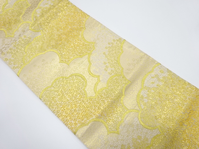 雲取りに小花尽くし模様織り出し袋帯